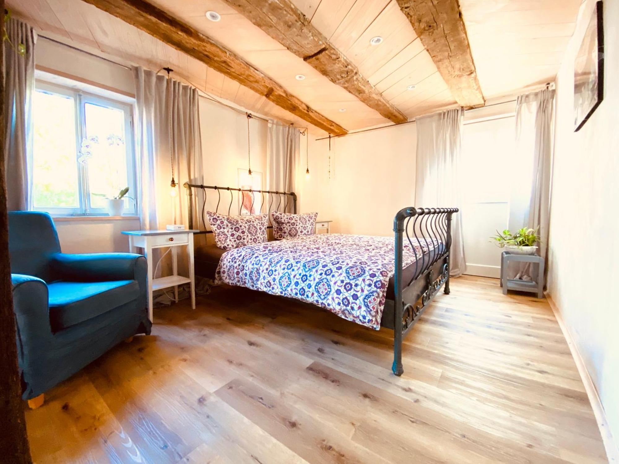 Ganze - Erdgeschoss - Sehr Ruhig - Hundefreundlich - Regendusche - Bodenheizung - Kueche - Easy Check-in Mit Schluesselbox Apartment Nehren (Baden-Wurttemberg)